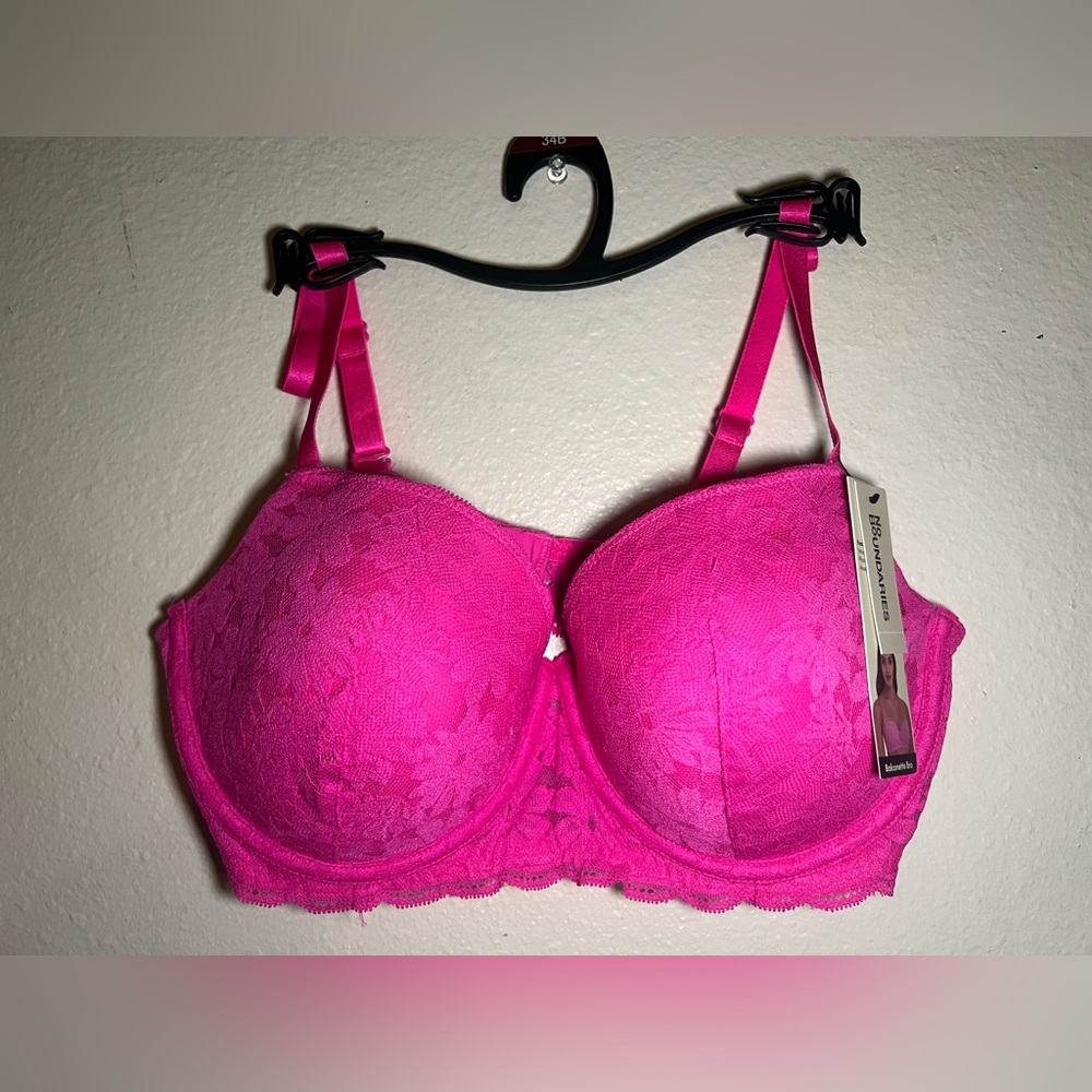 No Boundaries Women's Hot Pink Lace Bra